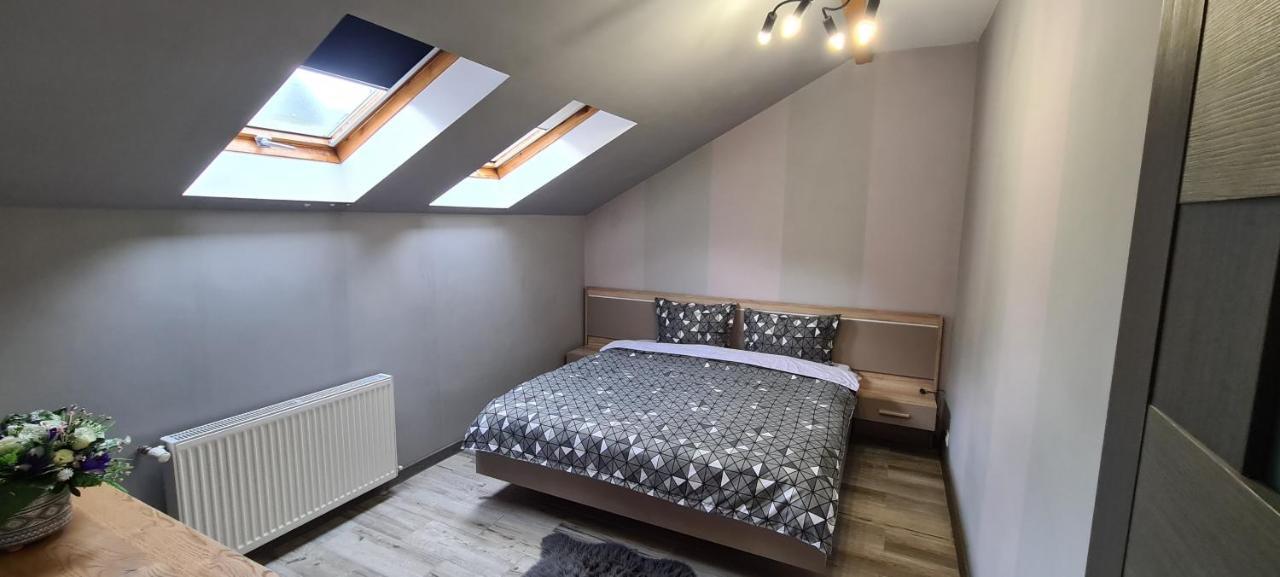 Comfort Home Apartment 3 Petroşani 외부 사진